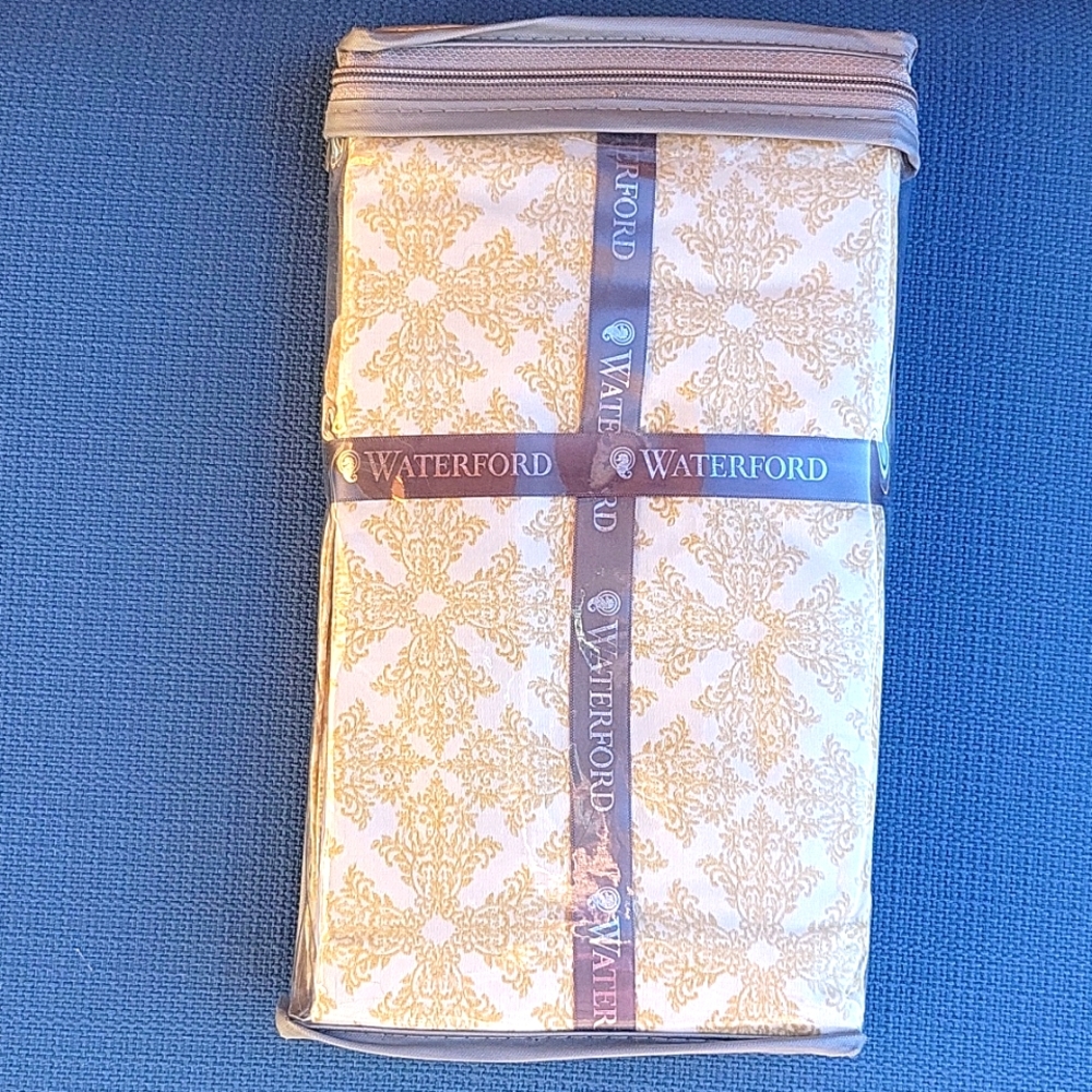 Waterford 2 Standard pillowcases
